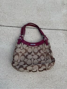 Coach Soho Signature Hobo Bag 2011